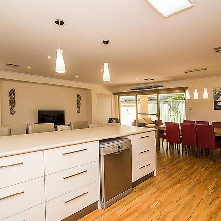 Busselton Holiday Home 外观 照片