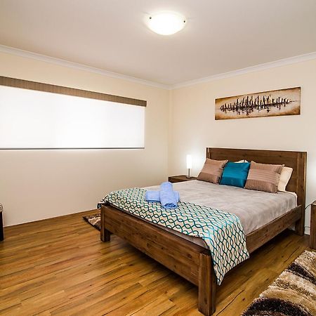 Busselton Holiday Home 外观 照片
